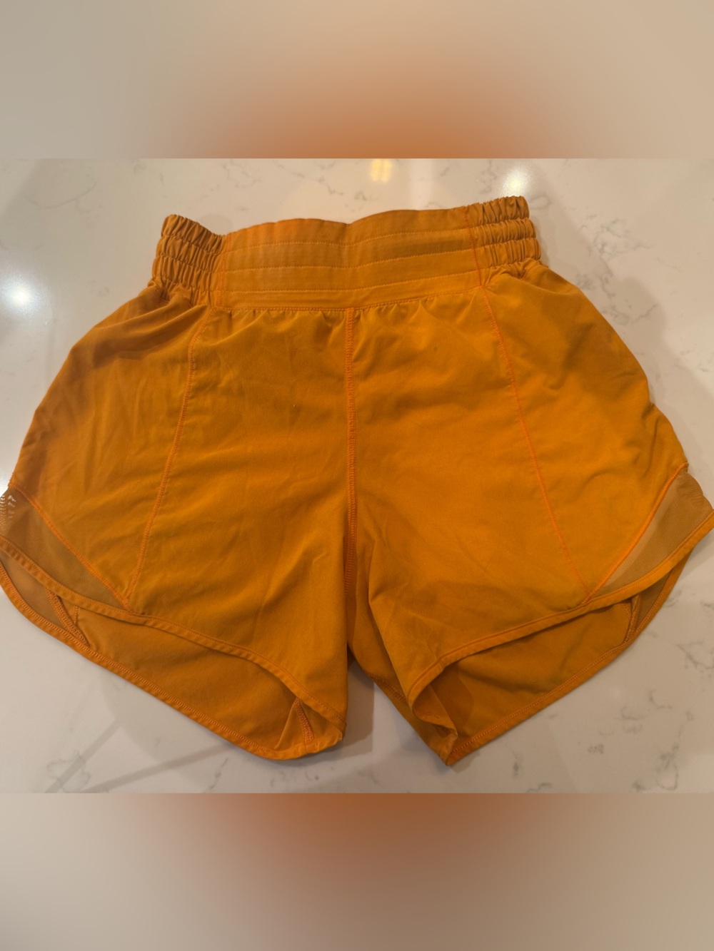 Lululemon hotty hot shorts size 2 4” seam